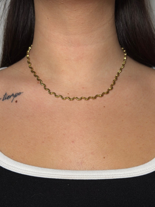 Collana Wave