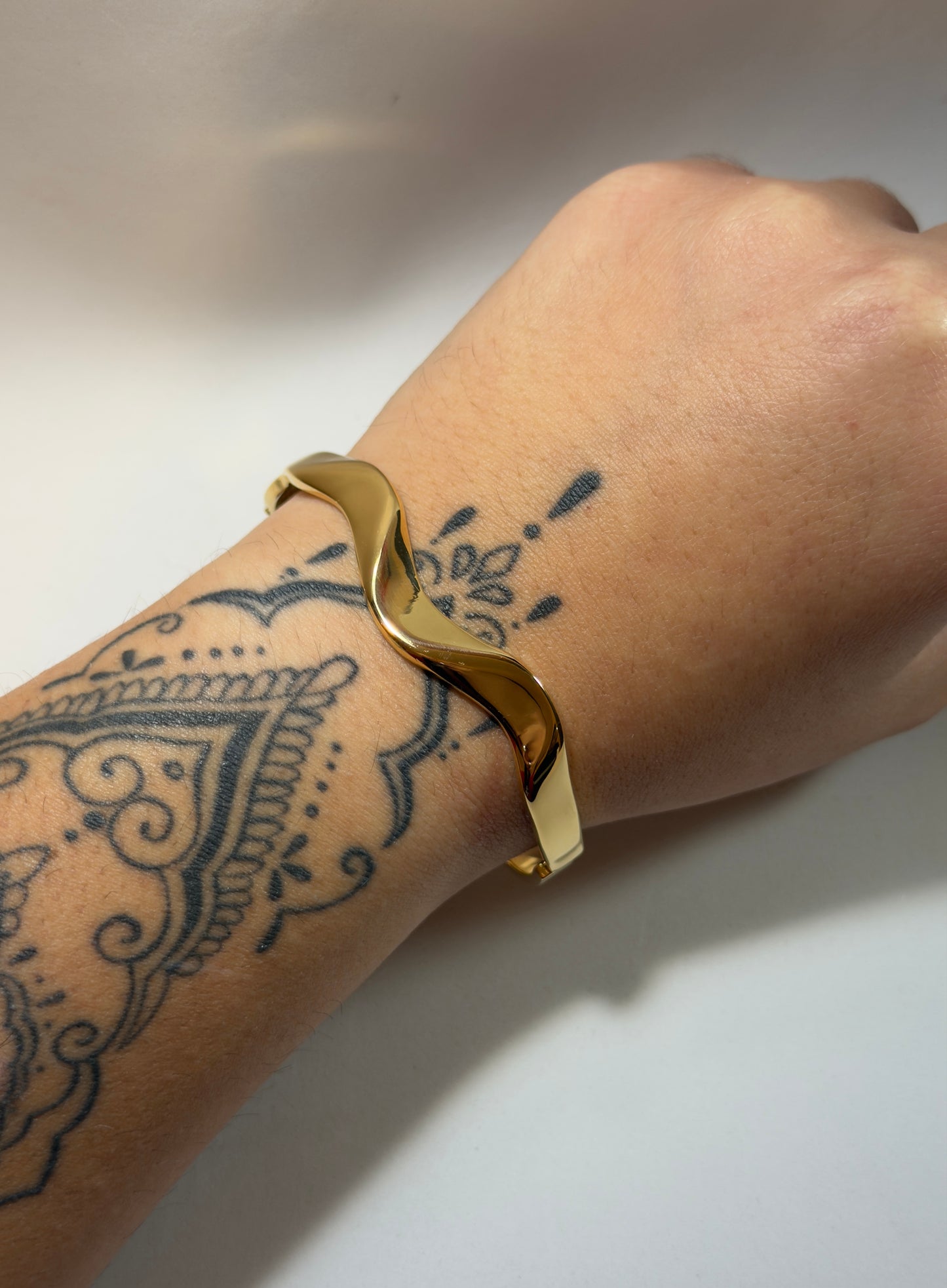 Bracciale Rigido Wave